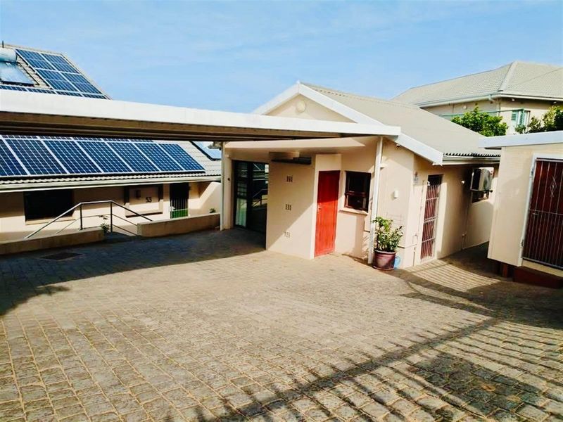 House For Sale in Cintsa East, Cintsa - Photo 2