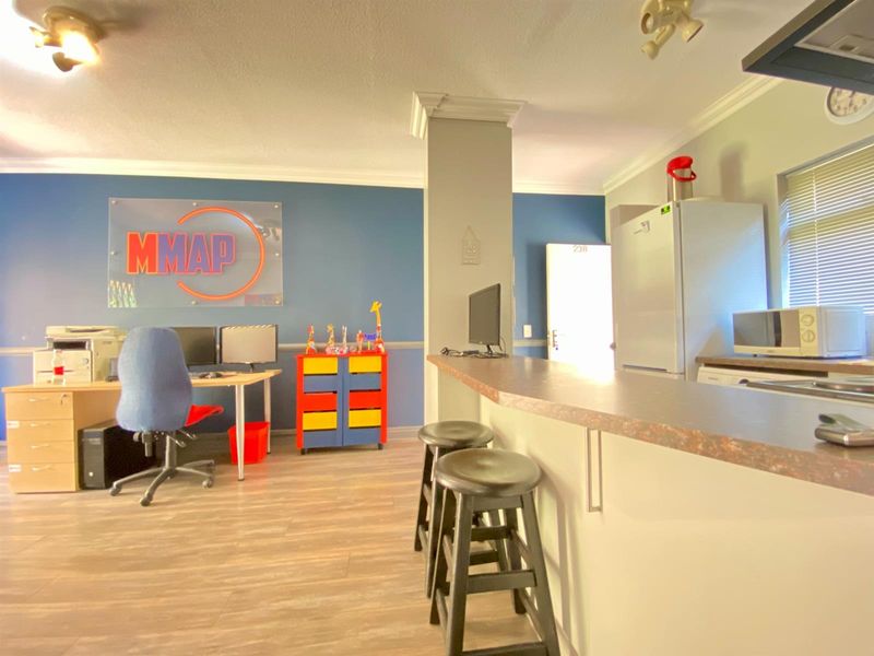 Apartment For Sale in Morningside, Sandton - Photo 4