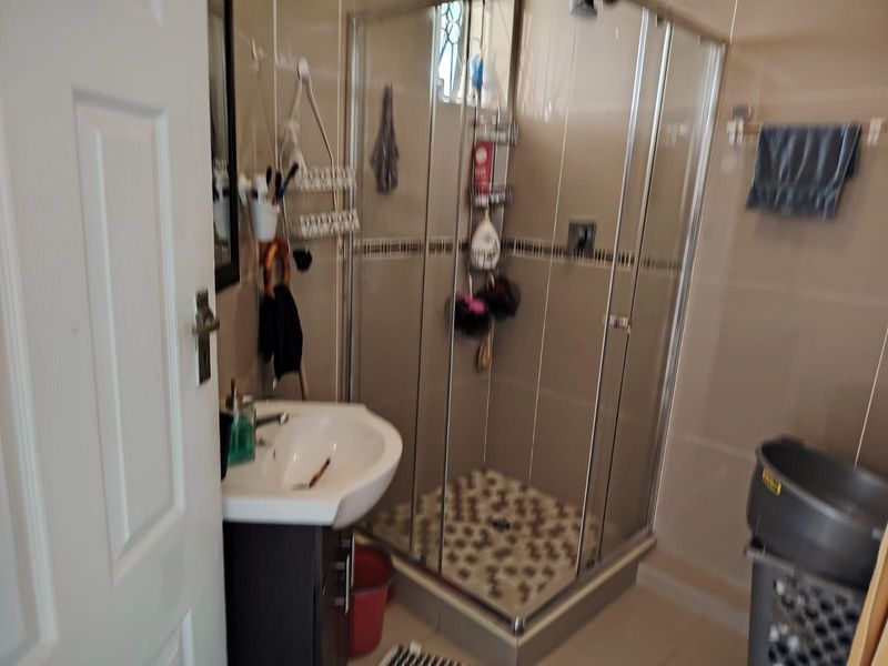 Wake Up to Breathtaking Ocean Views in Amanzimtoti! - Photo 8