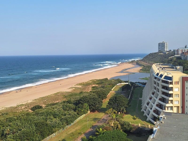 Wake Up to Breathtaking Ocean Views in Amanzimtoti! - Photo 2