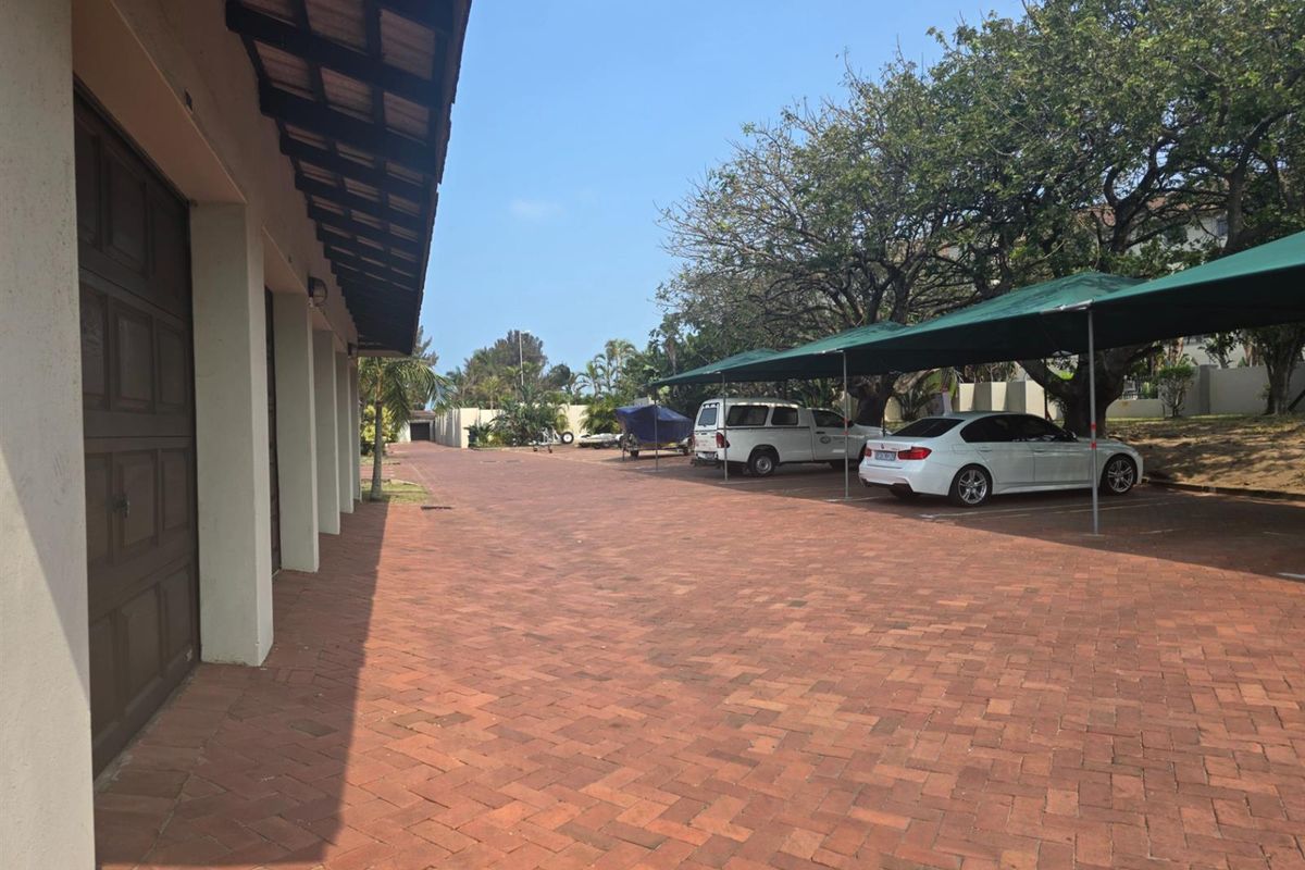 Ground floor apartment for sale in Meer En See, Richards Bay, KwaZulu Natal - Photo 2