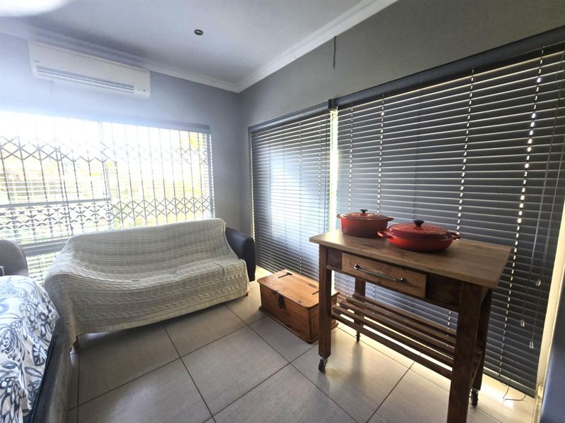 Dream family home for sale in stunning old Meer En See, Richards Bay, KwaZulu Natal - Photo 6