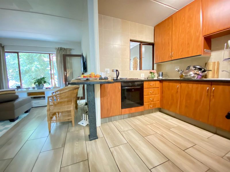 Apartment for sale in Morningside Hills, Morningside, Sandton - Photo 2