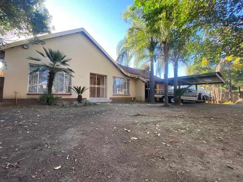 A Place to Grow, Gather and Feel at Home in Pioneer Park - Photo 1