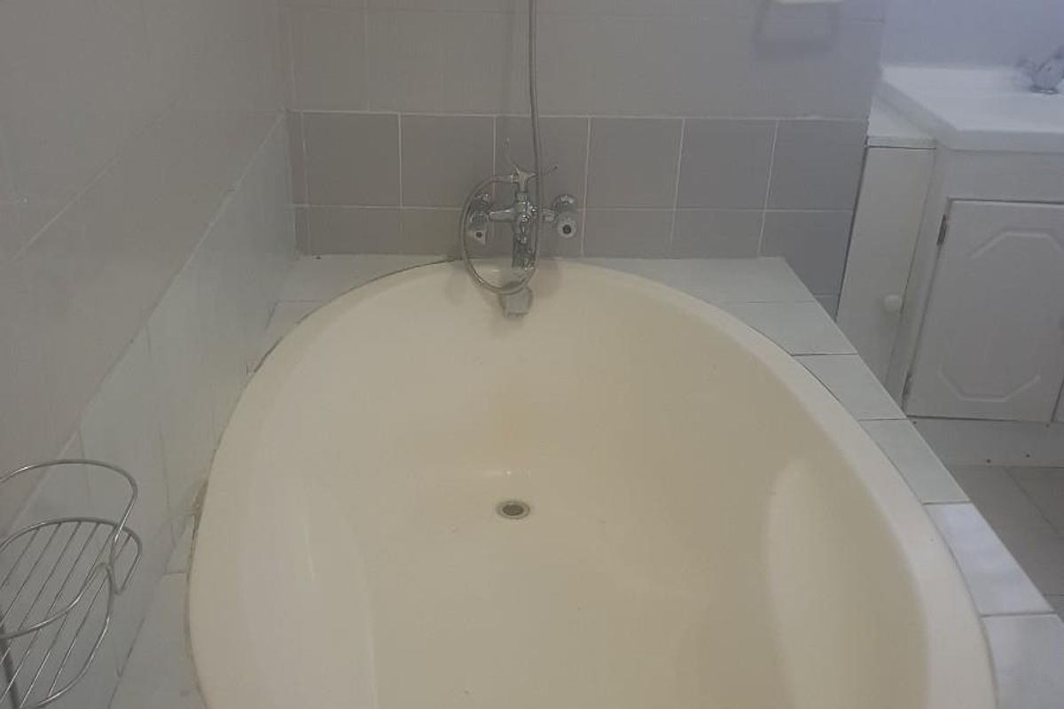 Apartment For Sale in Killarney, Johannesburg - Photo 5
