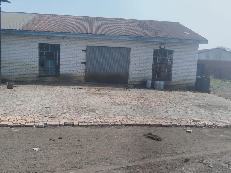 House For Sale in Klarinet, Witbank - Photo 5