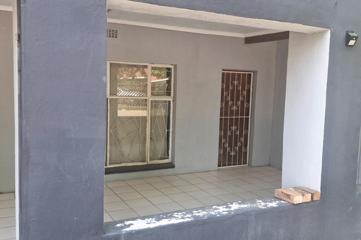 House For Sale in Stilfontein North West - Photo 3