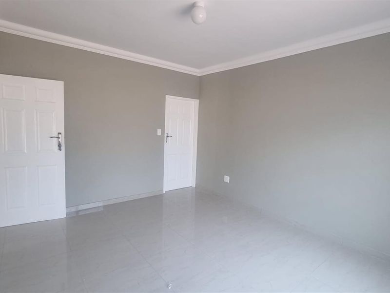 House For Sale in Kamagugu, Nelspruit - Photo 10