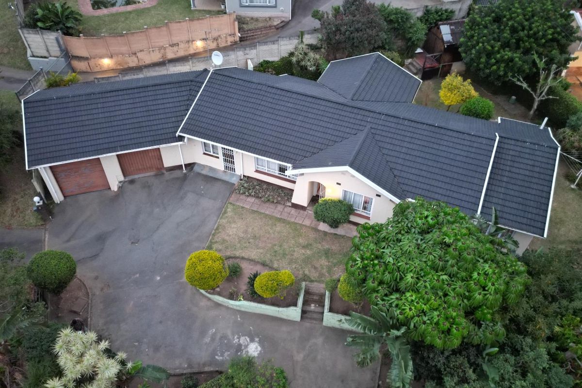 4 Bedroom House For Sale in New Germany, KwaZulu Natal - Photo 4