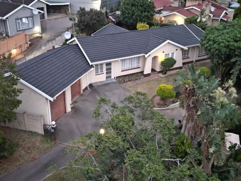 4 Bedroom House For Sale in New Germany, KwaZulu Natal - Photo 1