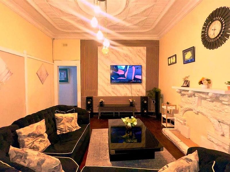 House To Rent in  Kensington South Johannesburg - Photo 6