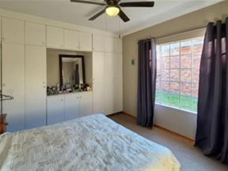 Townhouse Living in Sought-After Aviary Hill - Photo 6