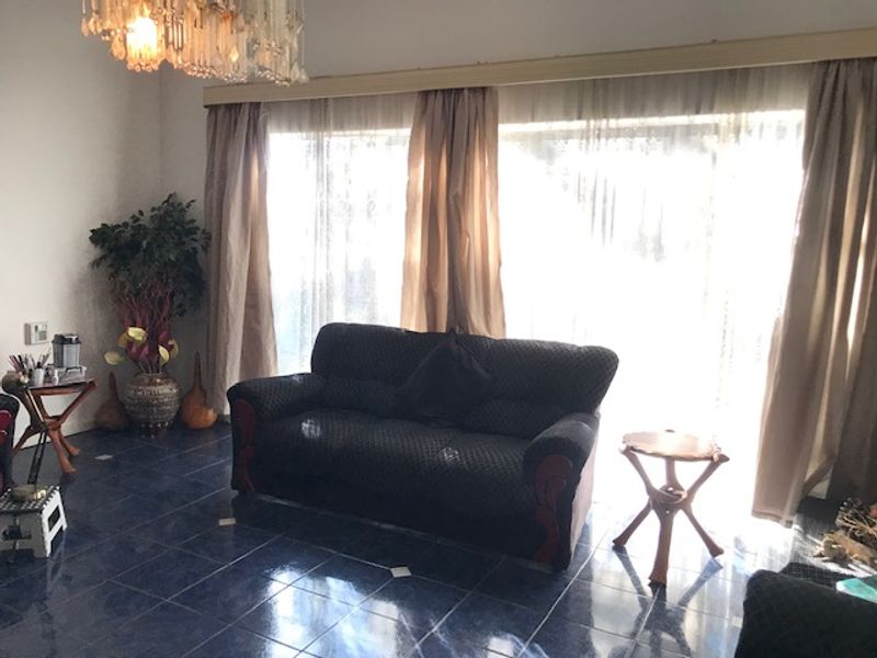 Charming 4-Bedroom Family Home with Space to Grow & Entertain!Welcome to your new home, wh Sasolburg - Photo 3