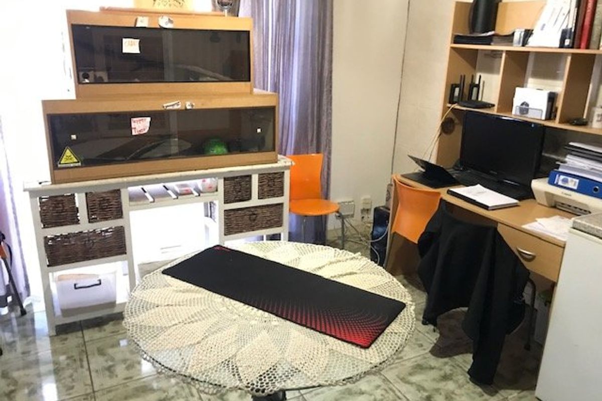 Charming 4-Bedroom Family Home with Space to Grow & Entertain!Welcome to your new home, wh Sasolburg - Photo 4