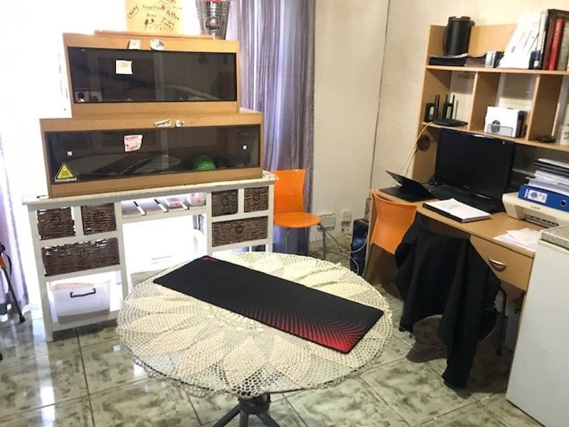 Charming 4-Bedroom Family Home with Space to Grow & Entertain!Welcome to your new home, wh Sasolburg - Photo 4