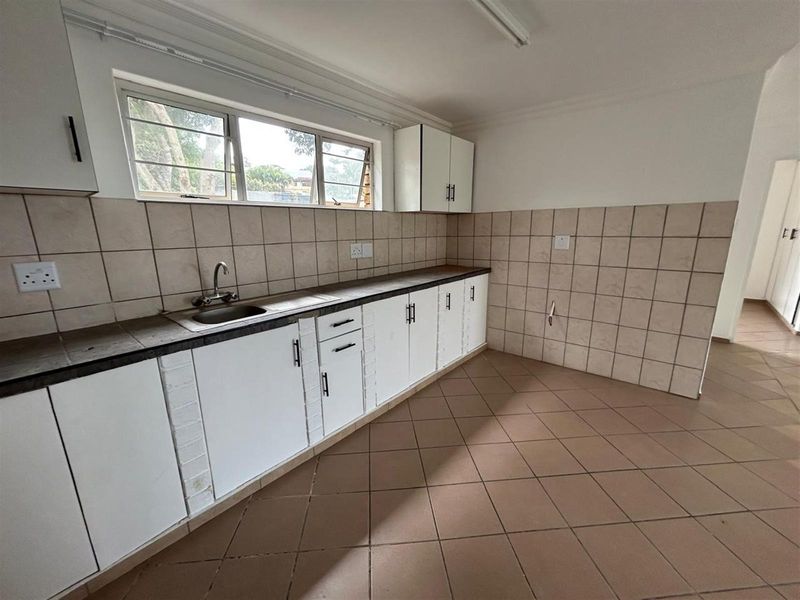 Apartment To Rent in Margate, KwaZulu Natal - Photo 5