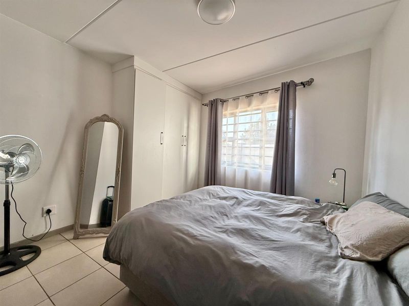 Effortless Elegance in Elarduspark - Photo 7