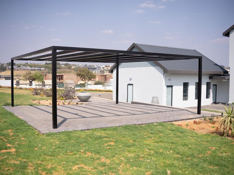 House For Sale in Blue Hills Equestrian Estate - Photo 6