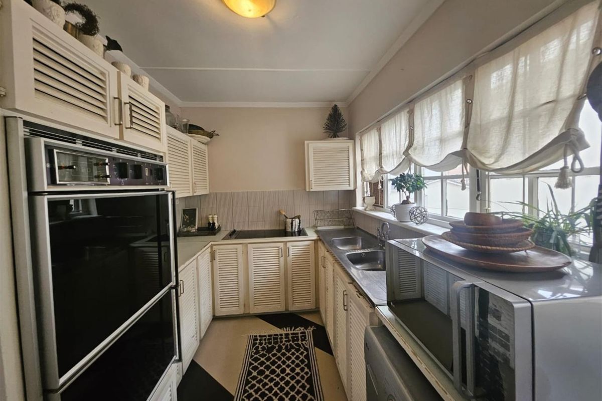 Apartment available in Bulwer, KwaZulu Natal - Photo 3