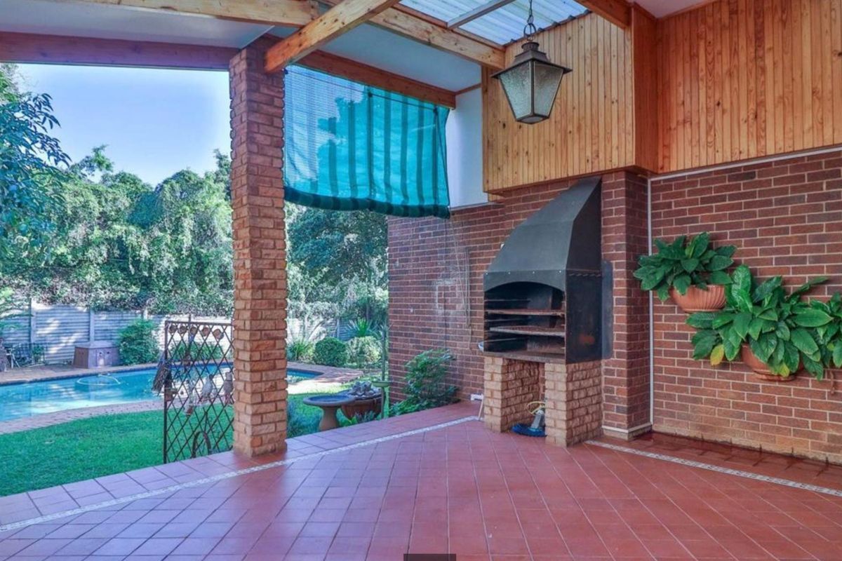 A Rare Find in Muckleneuk: Ideal for Families or Investors - Photo 4