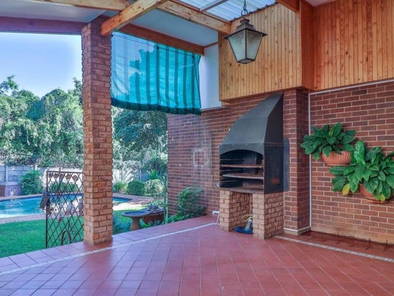 A Rare Find in Muckleneuk: Ideal for Families or Investors - Photo 3