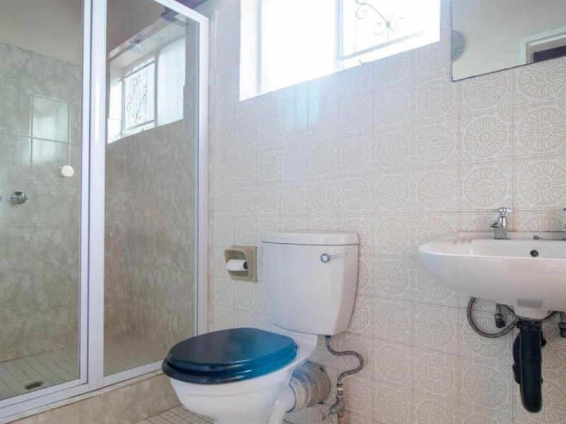 A Rare Find in Muckleneuk: Ideal for Families or Investors - Photo 10