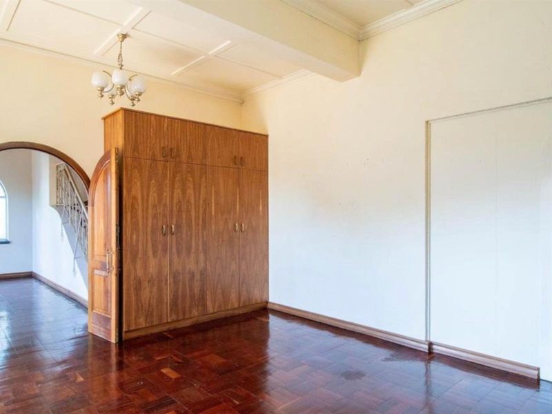 A Rare Find in Muckleneuk: Ideal for Families or Investors - Photo 9