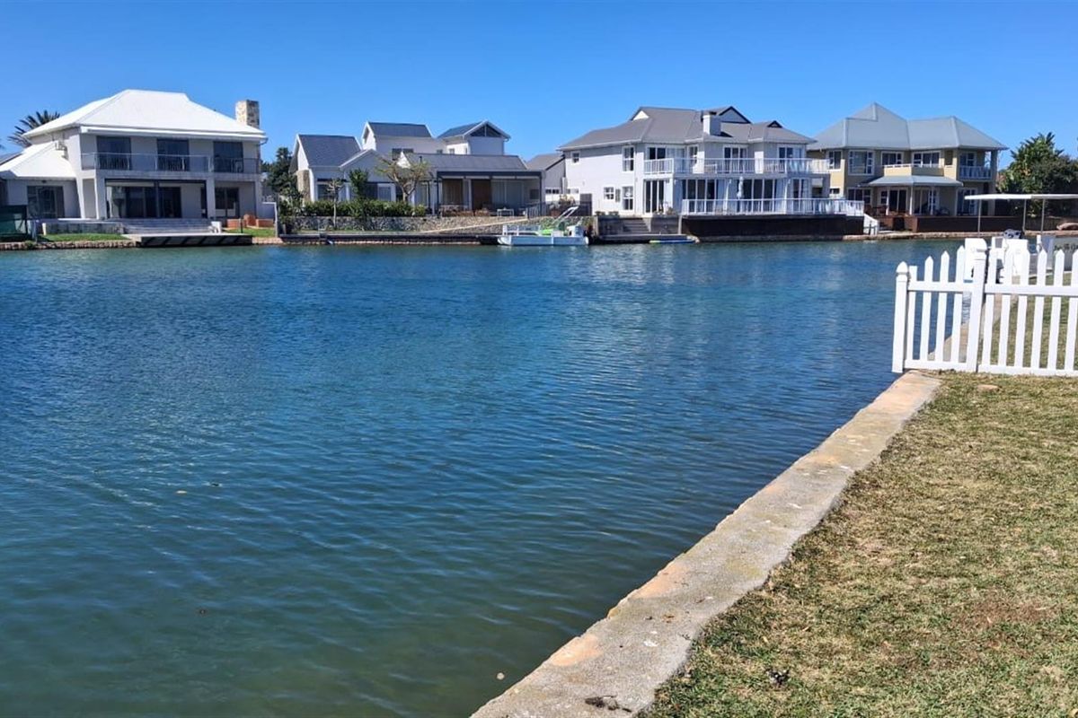 Vacant Land Available in Marina Martinique, Jeffreys Bay - Photo 2