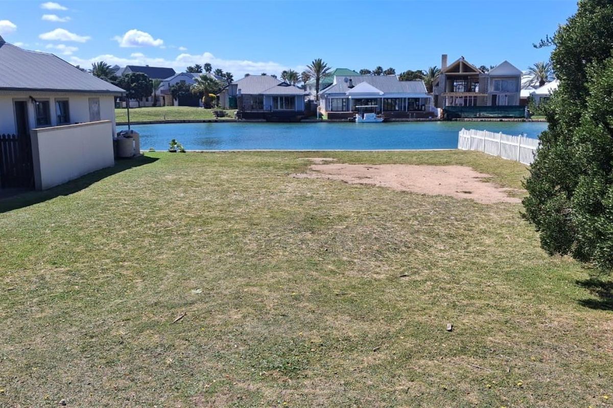 Vacant Land Available in Marina Martinique, Jeffreys Bay - Photo 5