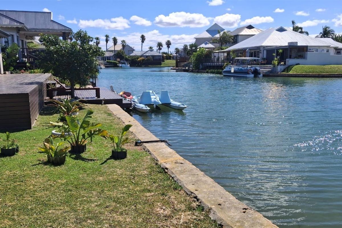 Vacant Land Available in Marina Martinique, Jeffreys Bay - Photo 3