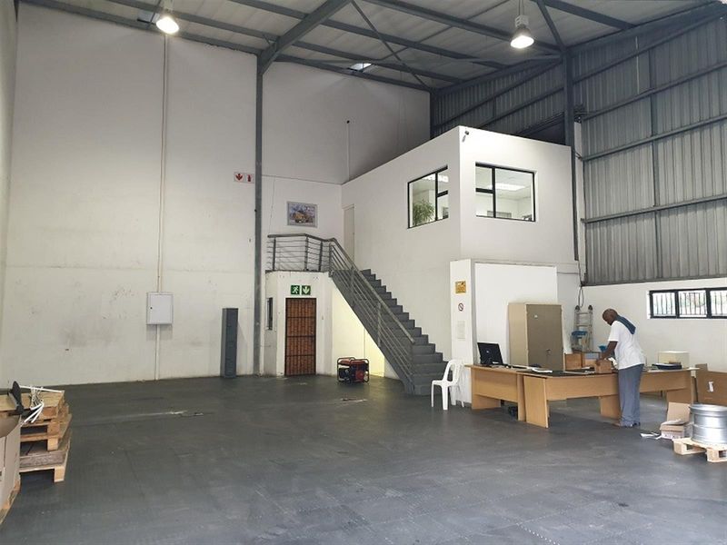Warehouse Unavailable in Briardene, Durban, KwaZulu Natal - Photo 2