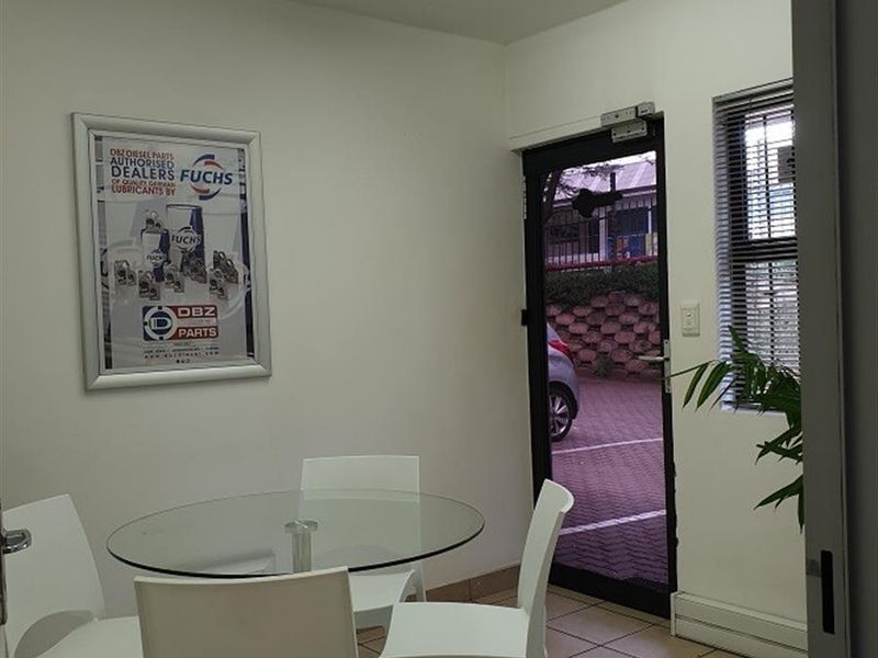 Warehouse Unavailable in Briardene, Durban, KwaZulu Natal - Photo 4