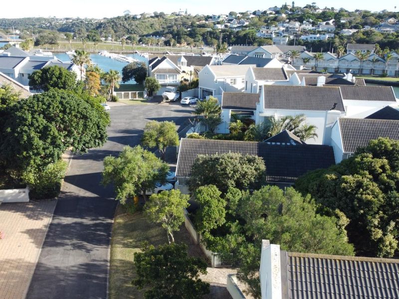 Prestigious Home, Private Jetty, Apartment and Solar Power - Photo 7