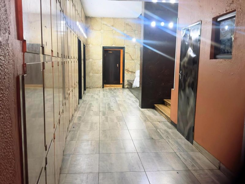 2 Bedroom Apartment For Sale in Doornfontein Johannesburg - Photo 5