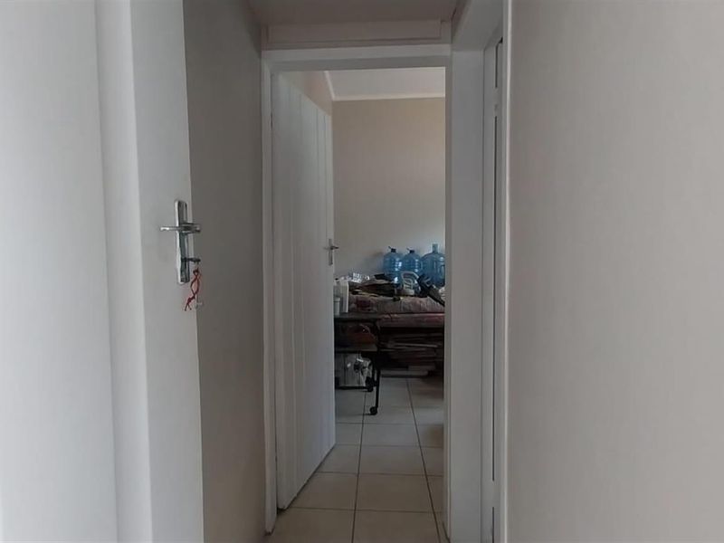 Spacious 4-Bedroom Family Home for Sale - Photo 7