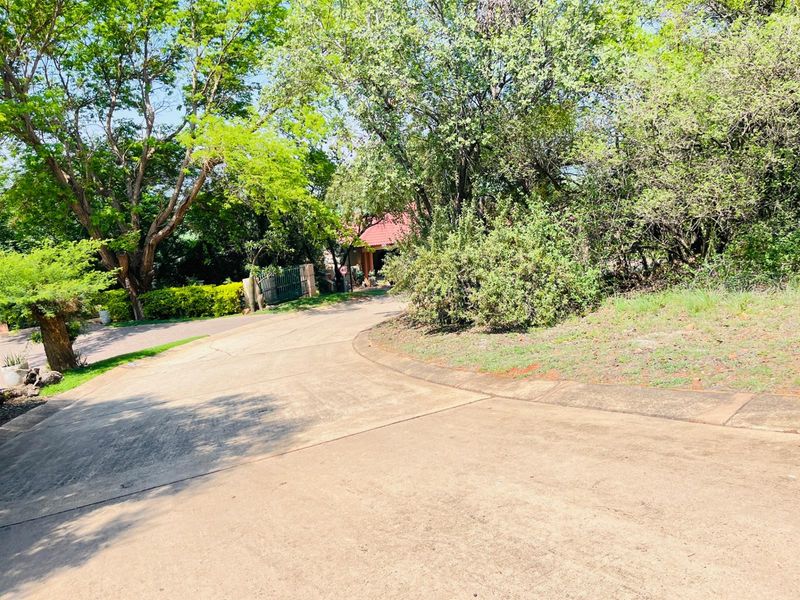 Vacant Land available in Kosmos Ridge, Hartbeespoort, North West - Photo 9