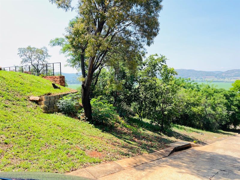 Vacant Land available in Kosmos Ridge, Hartbeespoort, North West - Photo 6