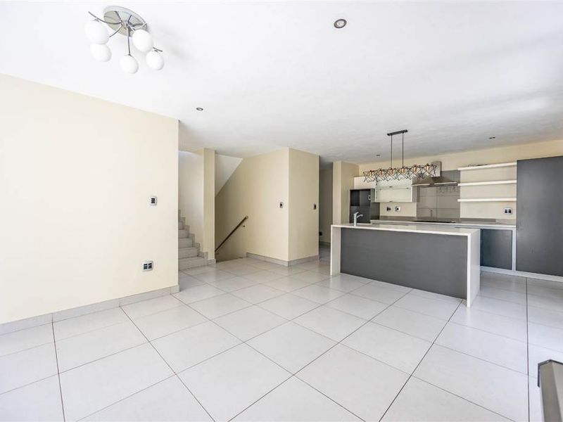 House For Sale in Waterkloof Ridge, Pretoria - Photo 7