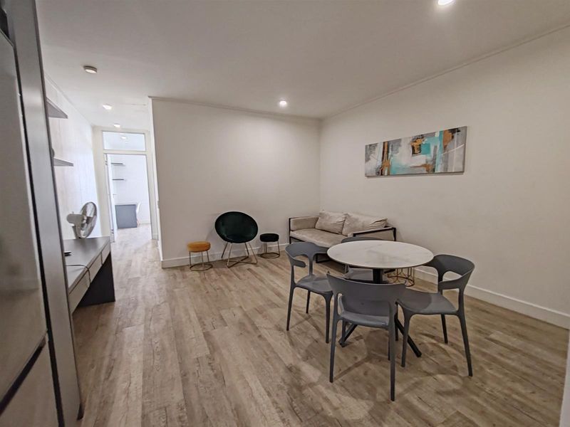 Stunning 2-Bedroom Apartments in Vibrant Woodstock | Secure, Modern and Investment-Ready - Photo 4