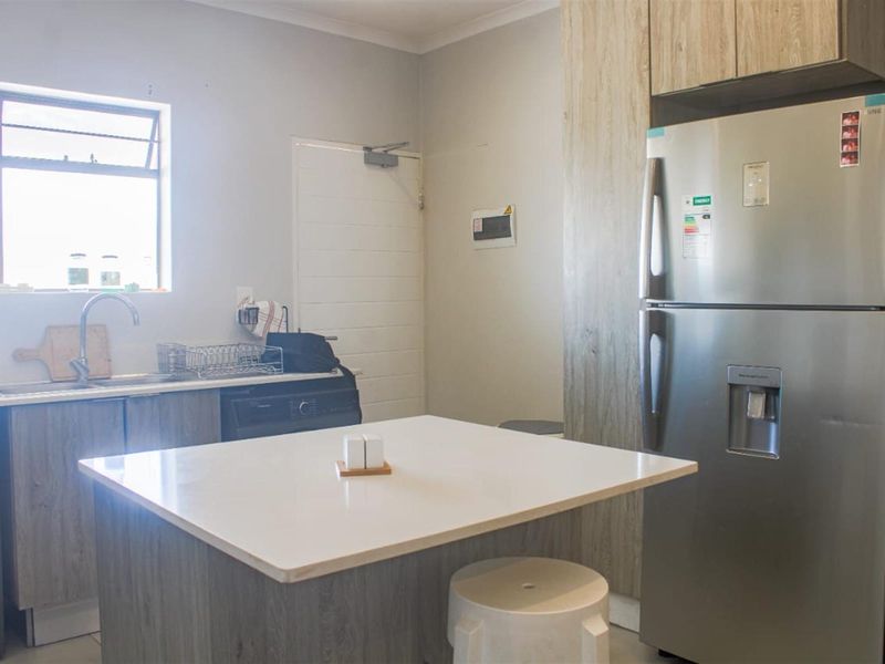 Apartment  in Morningside, Sandton - Photo 7