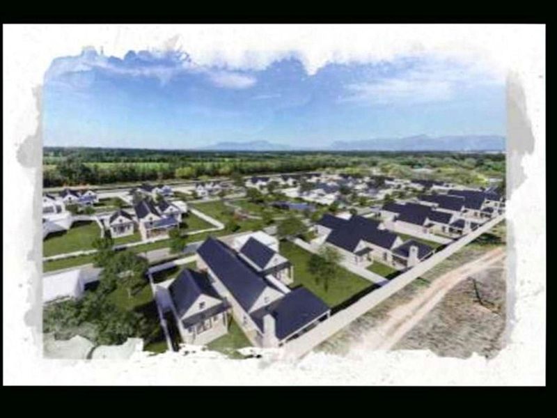 Townhouse For Sale in Hoedspruit - Photo 2