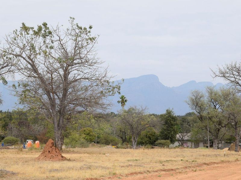Townhouse For Sale in Hoedspruit - Photo 5
