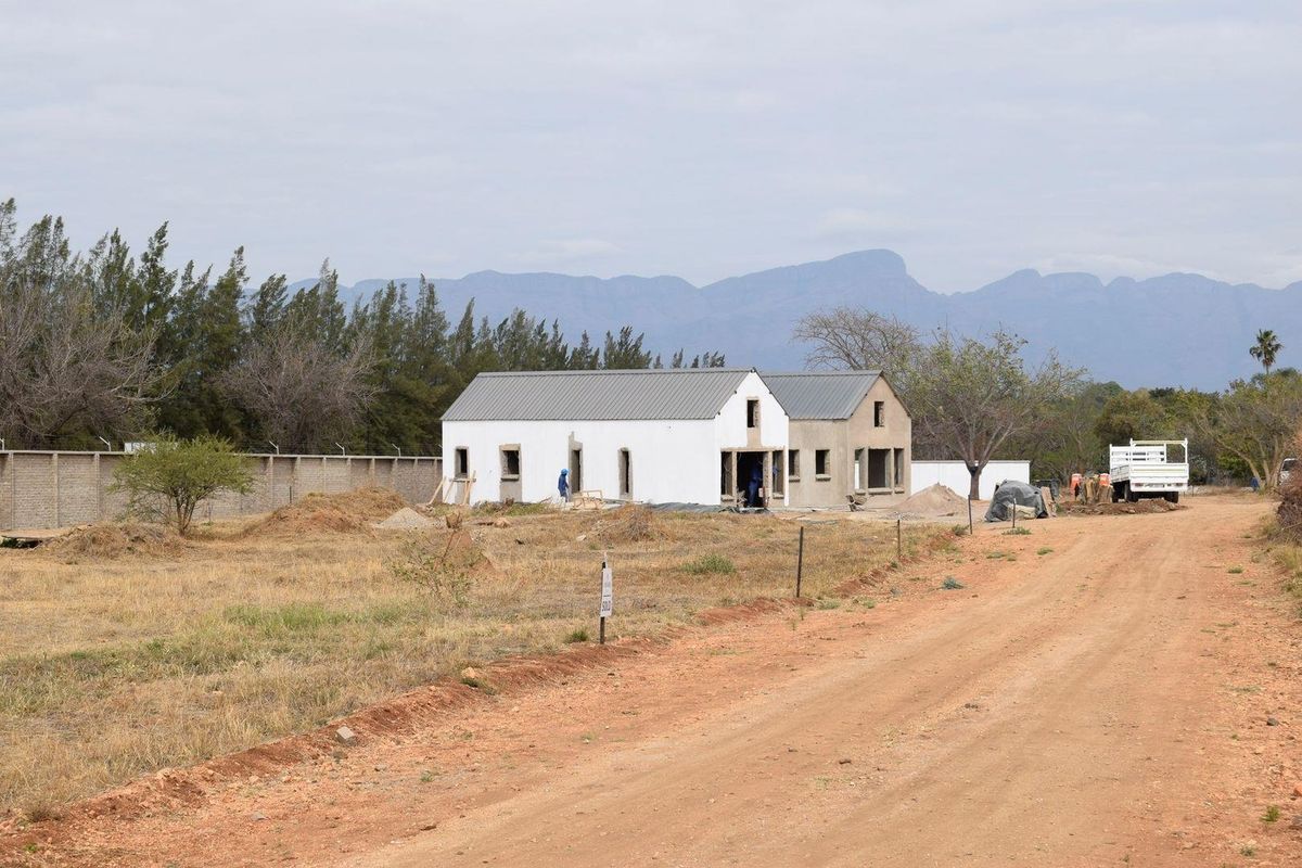Townhouse For Sale in Hoedspruit - Photo 3