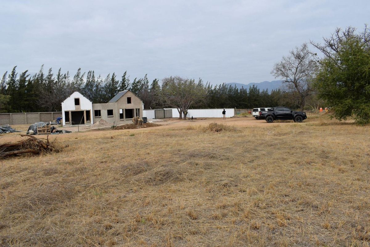 Townhouse For Sale in Hoedspruit - Photo 4