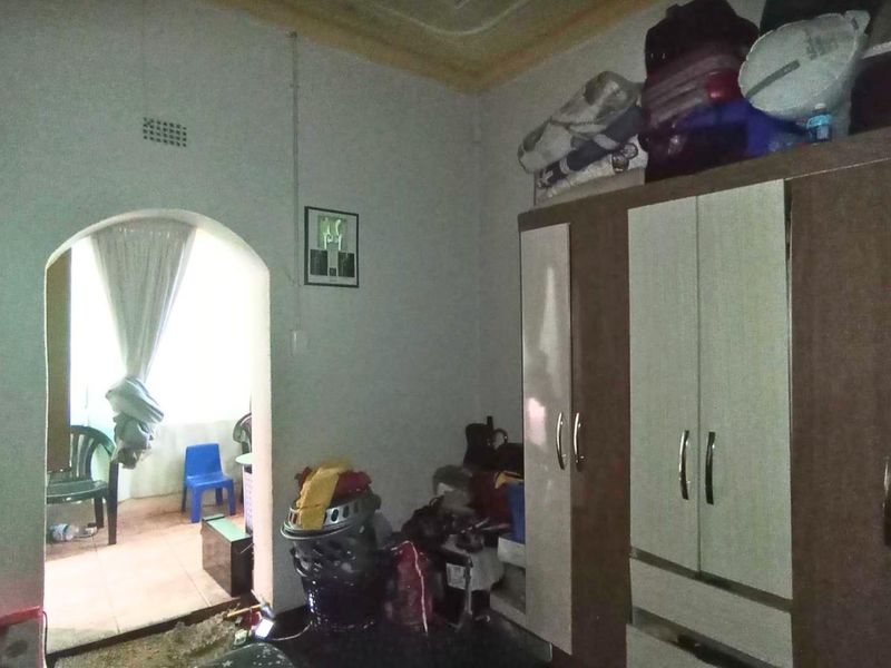 House For Sale in Rosettenville Johannesburg - Photo 7