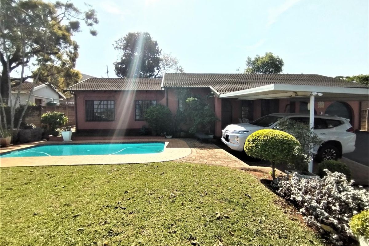House For Sale in Grantham Park, Empangeni, KwaZulu Natal - Photo 2