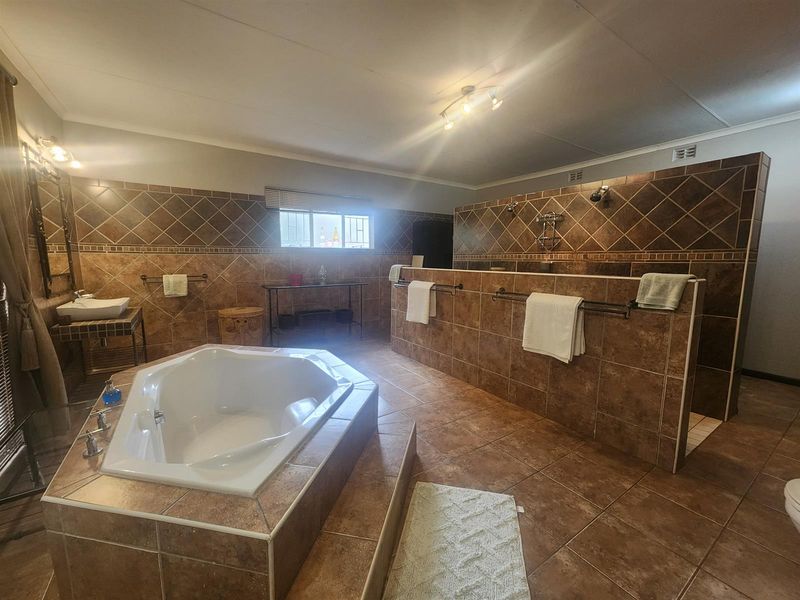 Commercial Property For Sale in Dalmada AH Polokwane - Photo 10