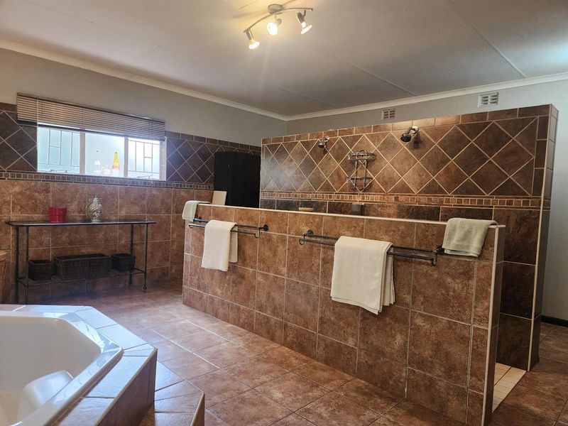 Commercial Property For Sale in Dalmada AH Polokwane - Photo 9