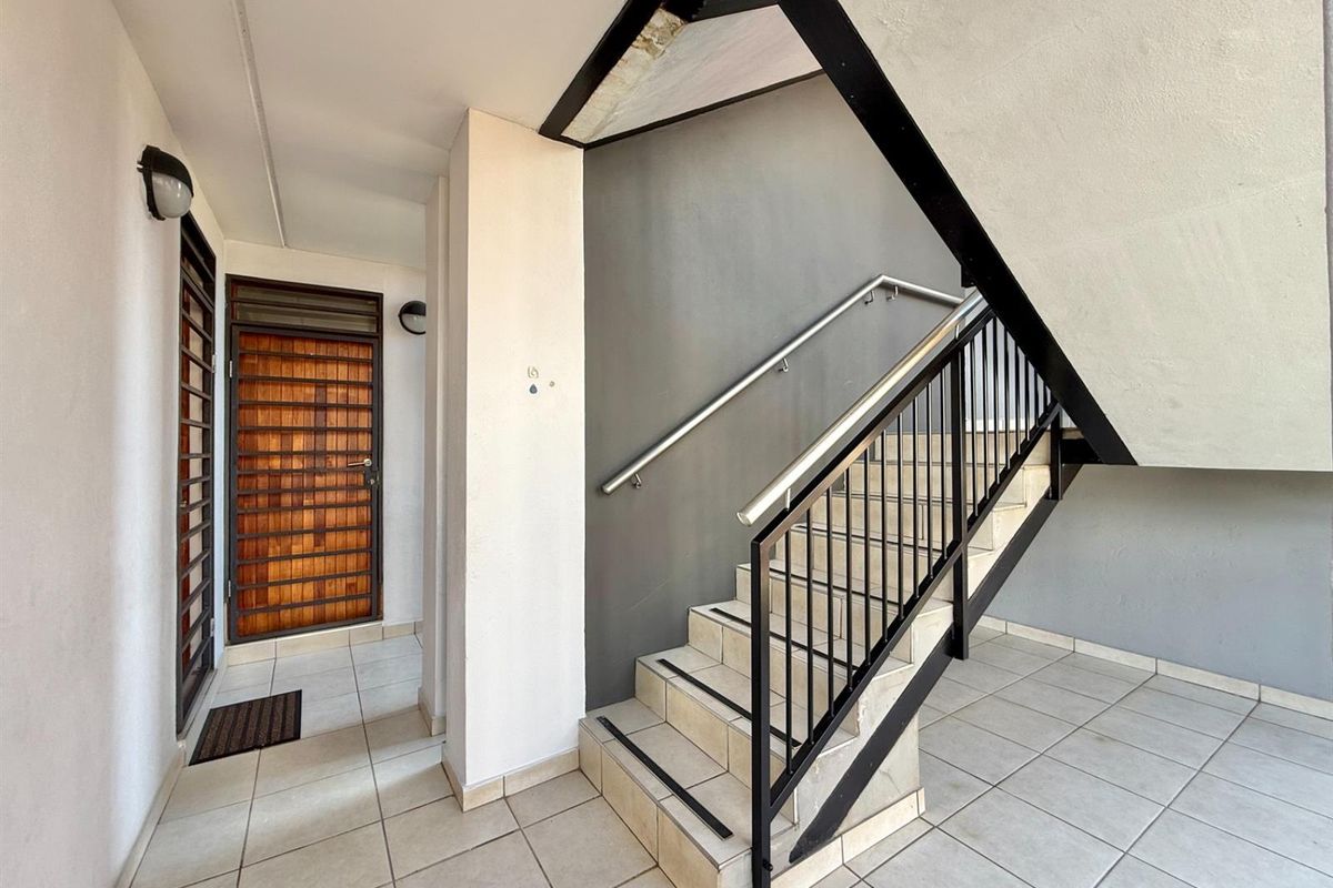 Investor’s Prime Pick in Elarduspark - Northern Views Complex - Photo 2