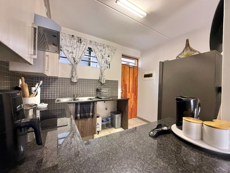 Investor’s Prime Pick in Elarduspark - Northern Views Complex - Photo 4